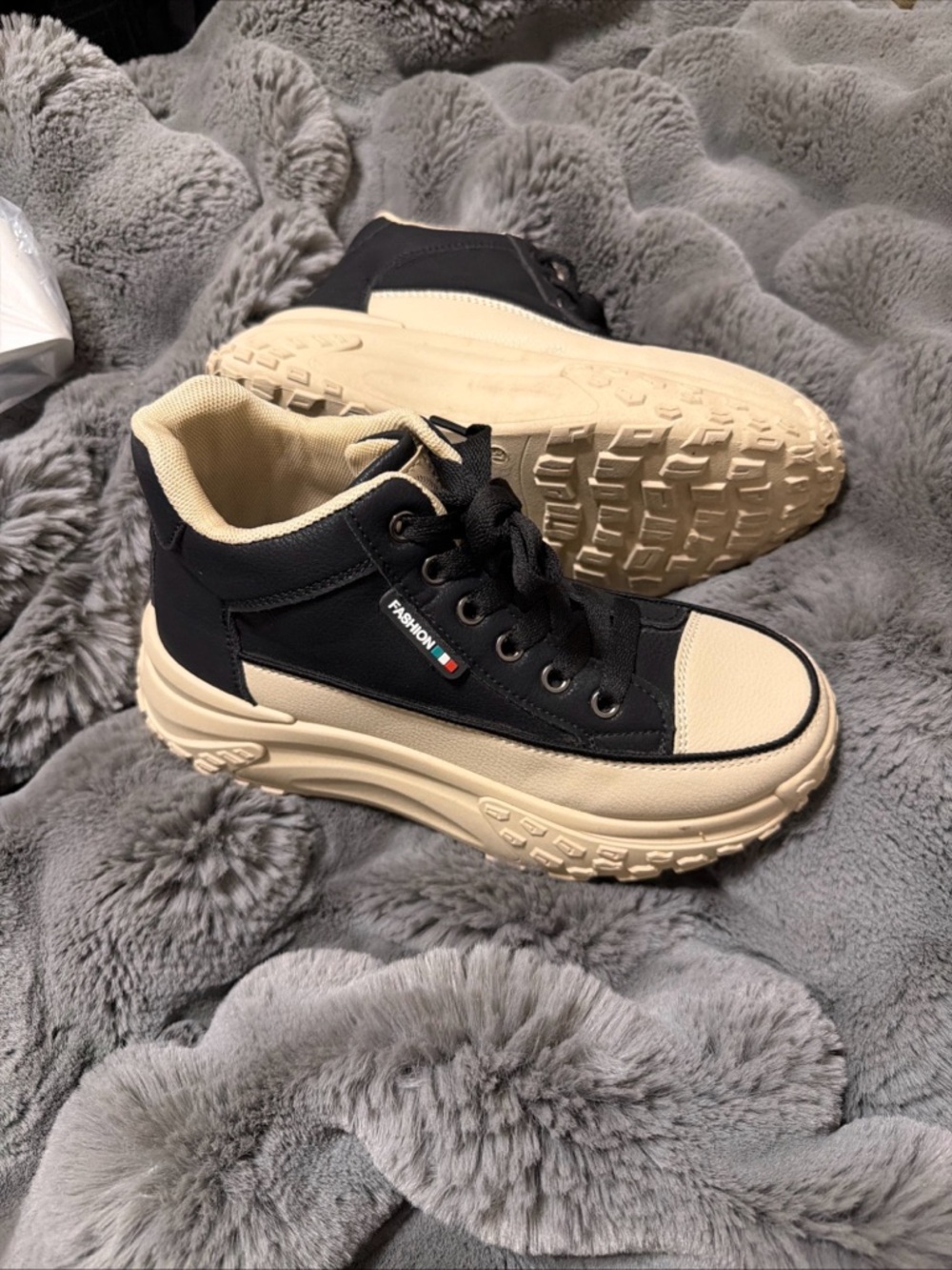 Fashion Black and Cream Platform Ankle Booties size 37 new